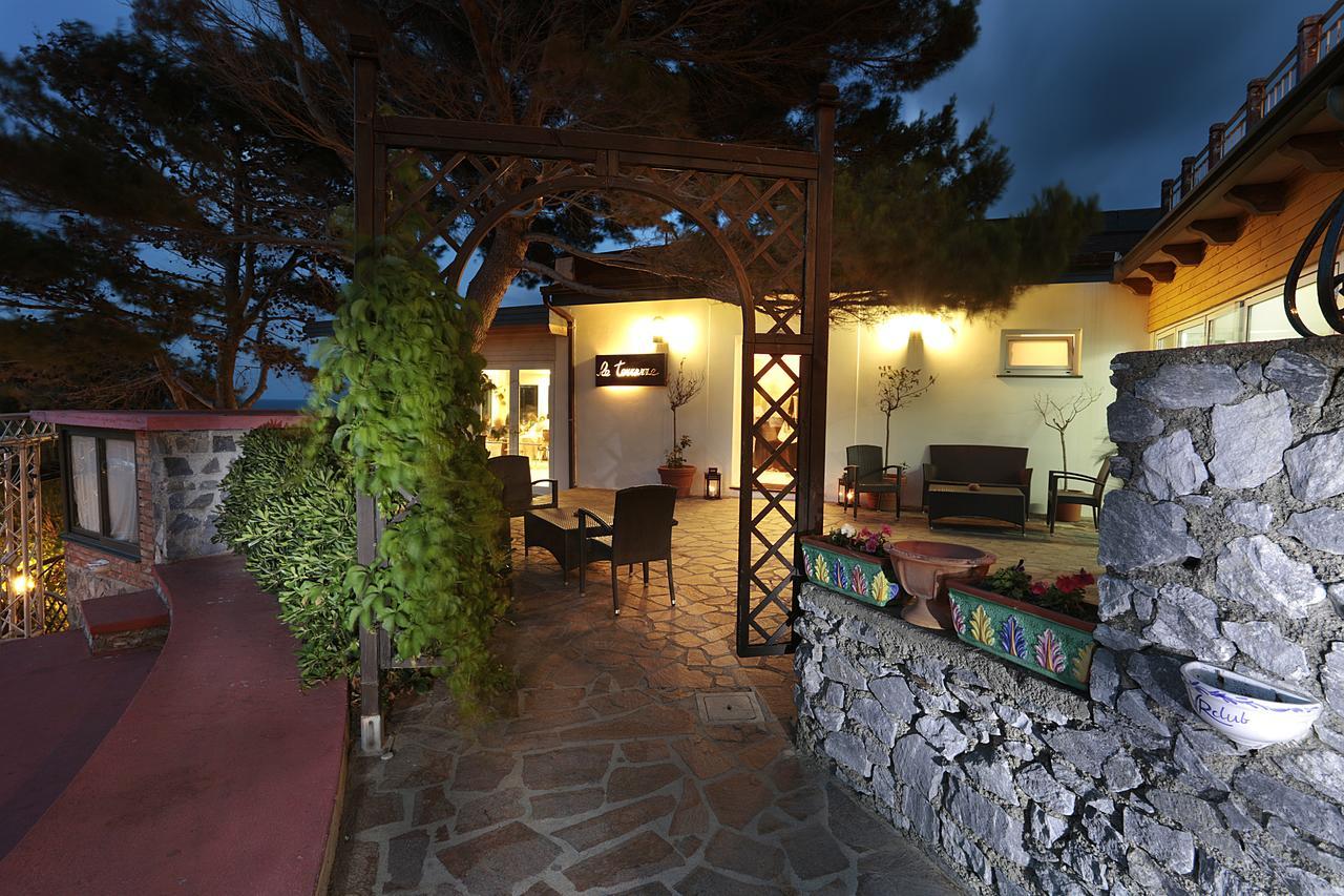 Vrclub - Villa Ridente Residence サン・ジョルジョ エクステリア 写真